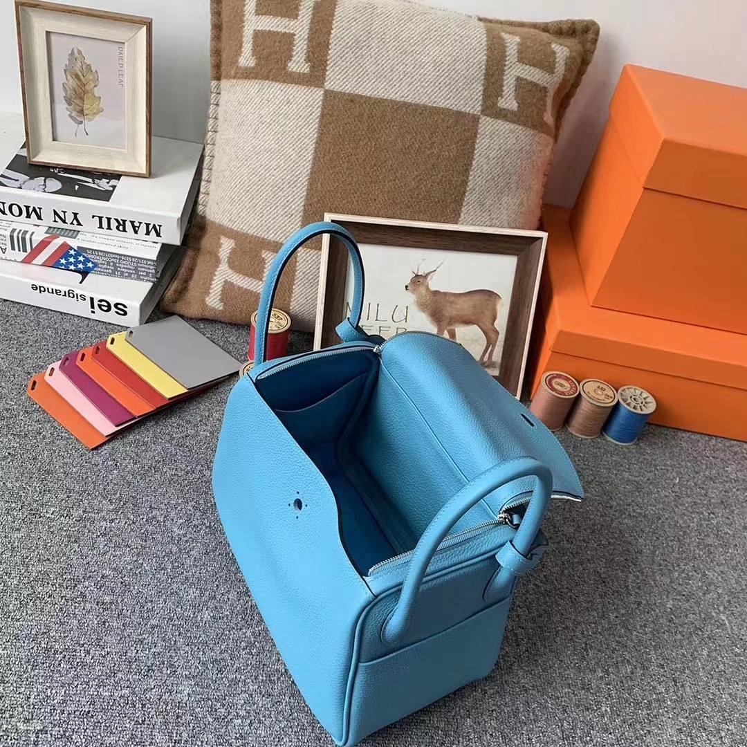 Hermès（爱马仕）北方蓝 原厂御用顶级小牛皮 Lindy 26 银扣