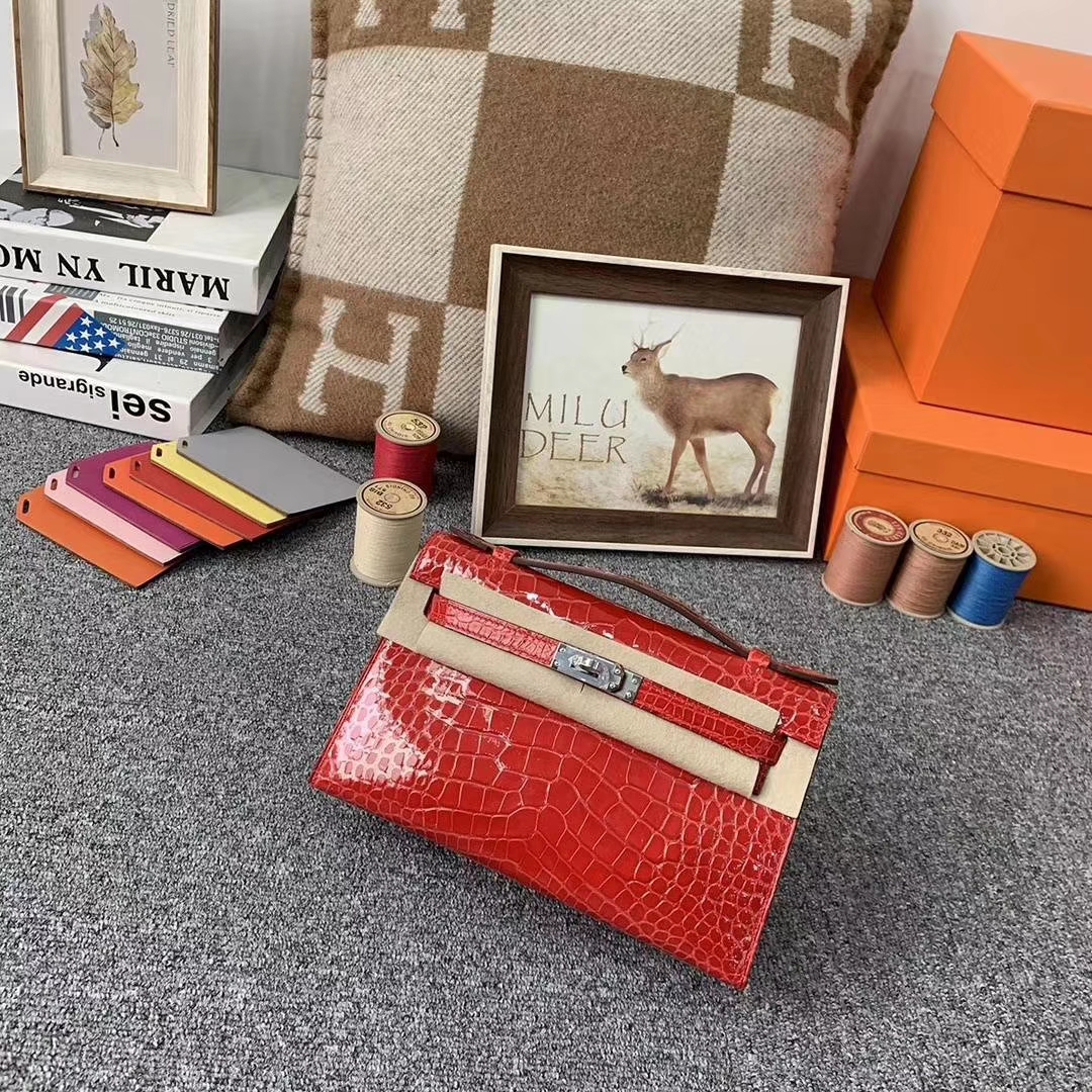 Hermès（爱马仕）法拉利红 原厂御用顶级亮面鳄鱼皮 Mini Kelly 银扣