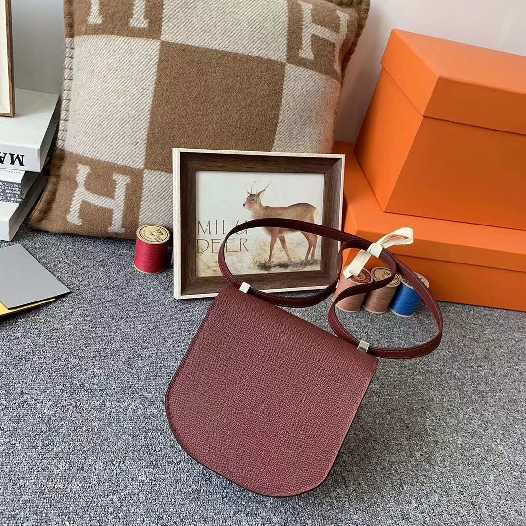 Hermès（爱马仕）爱马仕红 原厂御用顶级Epsom 皮 马赛克 银扣