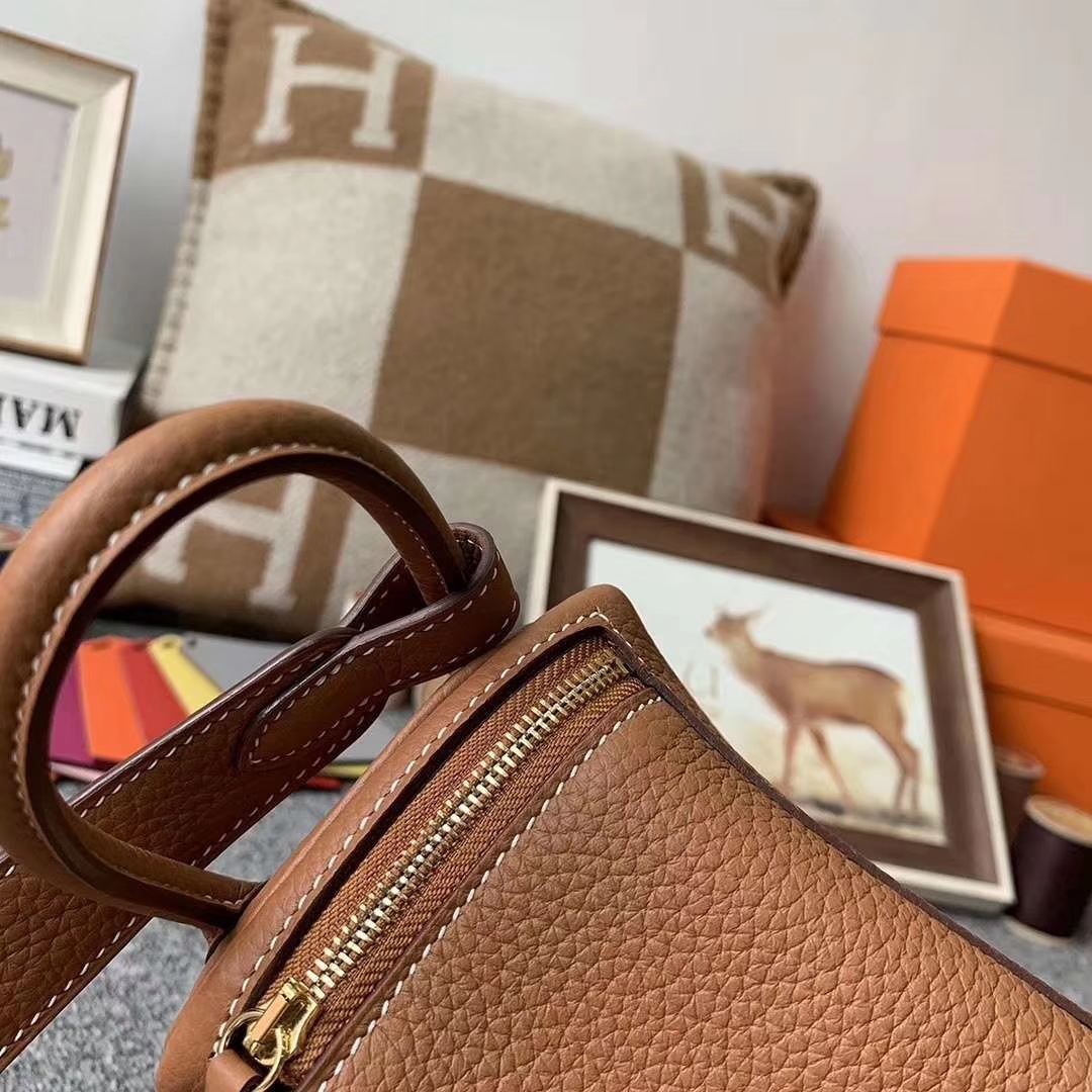 Hermès（爱马仕）C37金棕色 原厂御用顶级TC皮 Mini Lindy 金扣 现货