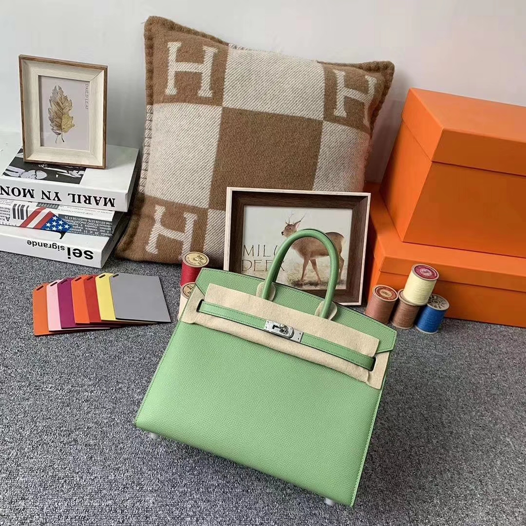 Hermès（爱马仕）3I 牛油果绿 原厂御用顶级Epsom 皮 Birkin 25 银扣 外缝