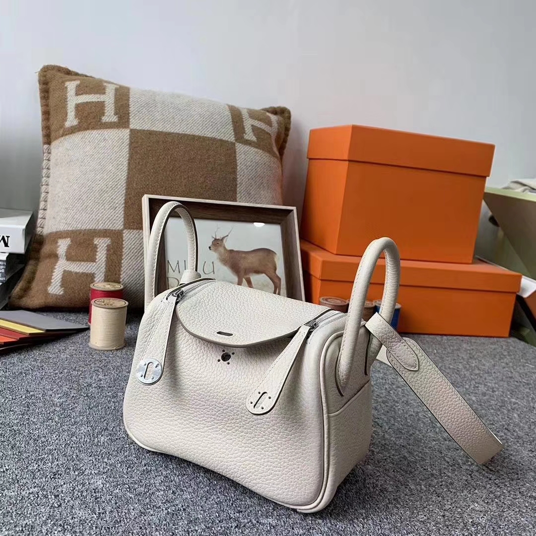 Hermès（爱马仕）奶昔白 原厂御用顶级TC皮 Mini Lindy 银扣 现货