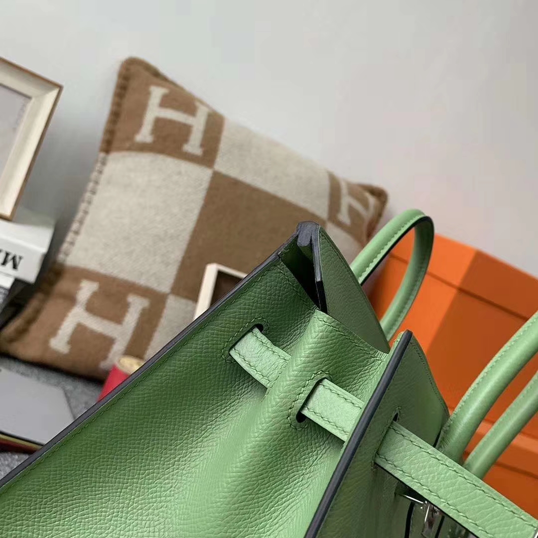 Hermès（爱马仕）3I 牛油果绿 原厂御用顶级Epsom 皮 Birkin 25 银扣 外缝