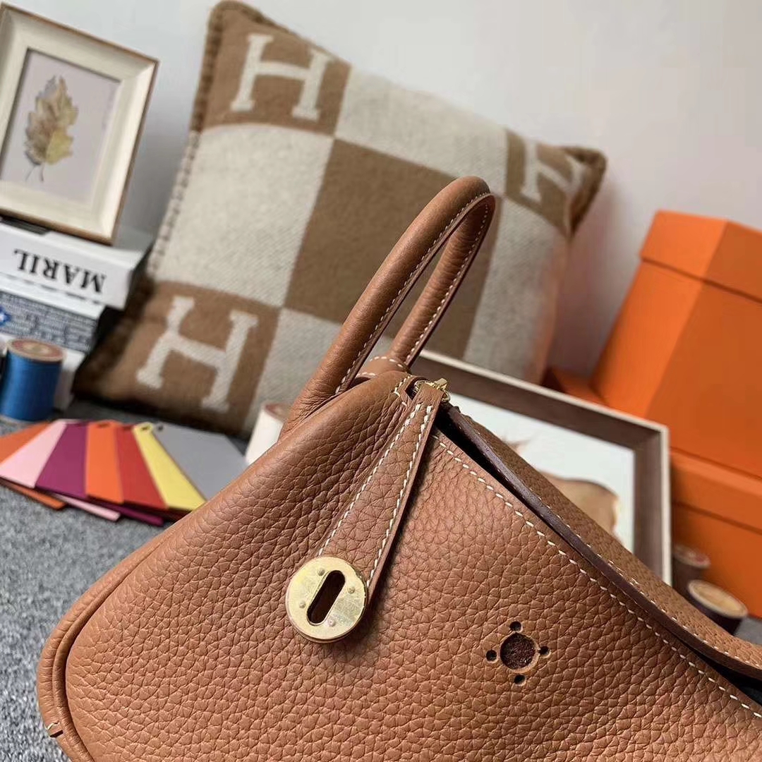 Hermès（爱马仕）C37金棕色 原厂御用顶级TC皮 Mini Lindy 金扣 现货
