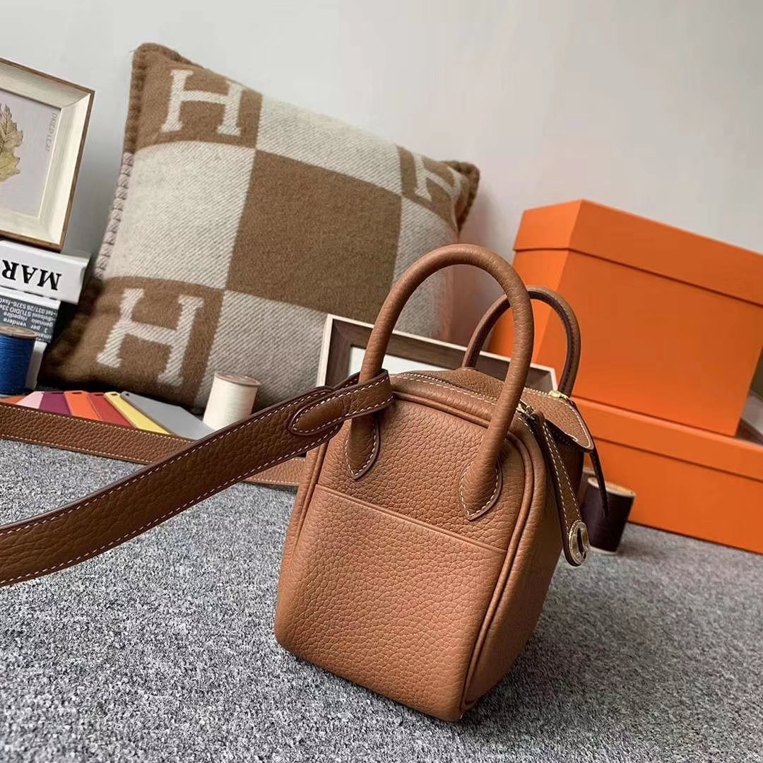 Hermès（爱马仕）C37金棕色 原厂御用顶级TC皮 Mini Lindy 金扣 现货