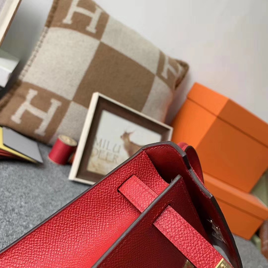 Hermès（爱马仕）Q5国旗红 糖果红 原‮御厂‬用顶级Epsom 皮 Mini Kelly 二代 金扣 现货
