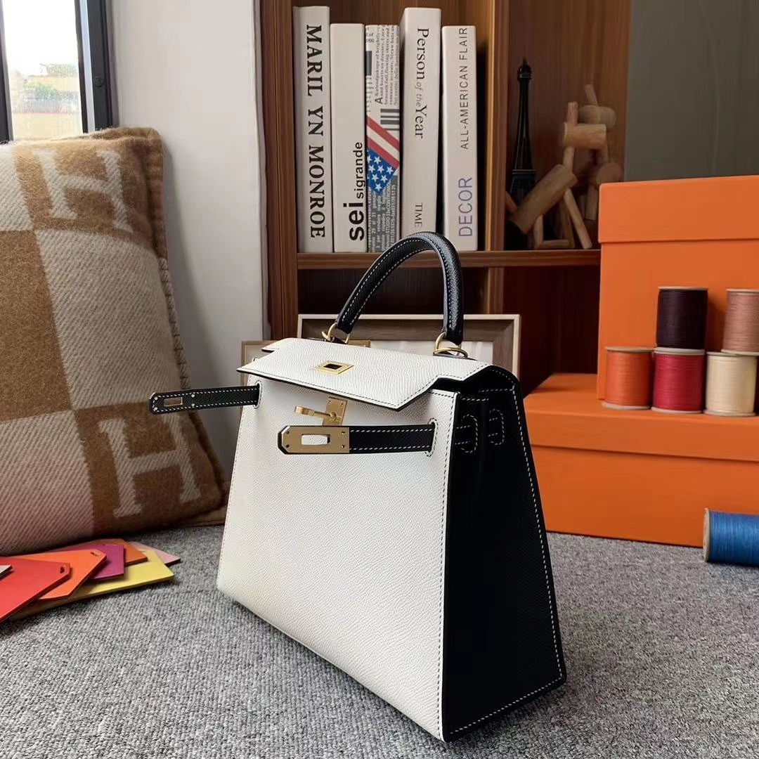 Hermès（爱马仕）纯白色拼黑色 原厂御用顶级Epsom 皮 Kelly 25 外缝 拉丝金扣