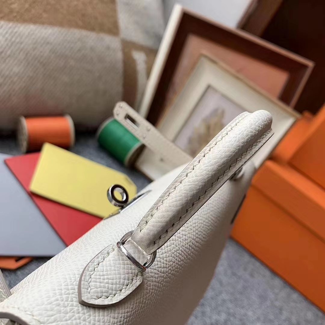Hermès（爱马仕）Mini Kelly 2代 奶昔白 原厂御用顶级Epsom皮