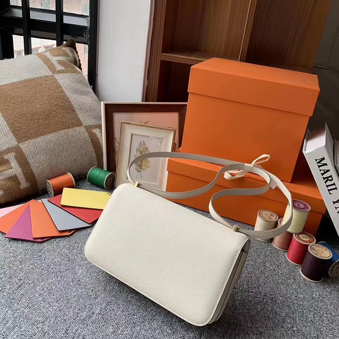 Hermès（爱马仕）constance 空姐包 奶昔白 原厂御用顶级Epsom皮 金扣 26cm