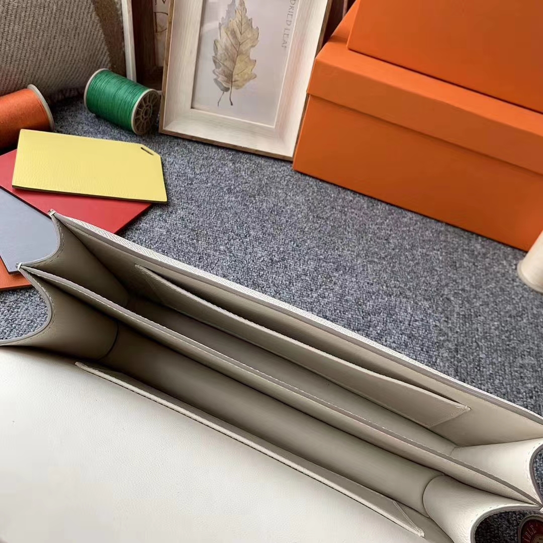 Hermès（爱马仕）constance 空姐包 奶昔白 原厂御用顶级Epsom皮 金扣 26cm