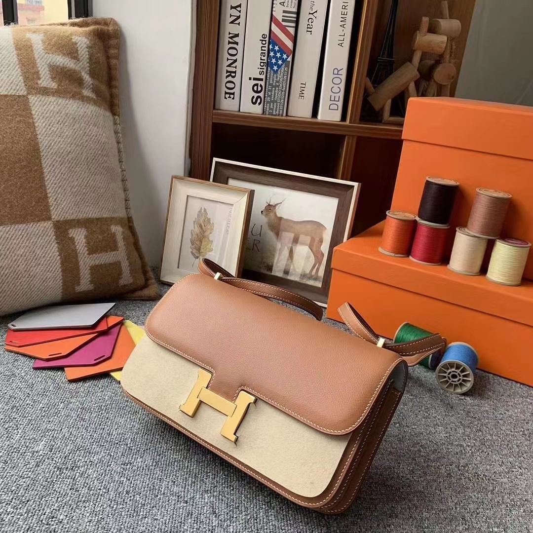 Hermès（爱马仕）金棕拼冰川蓝 原厂御用顶级Ever Color 皮 Constance 26 金扣