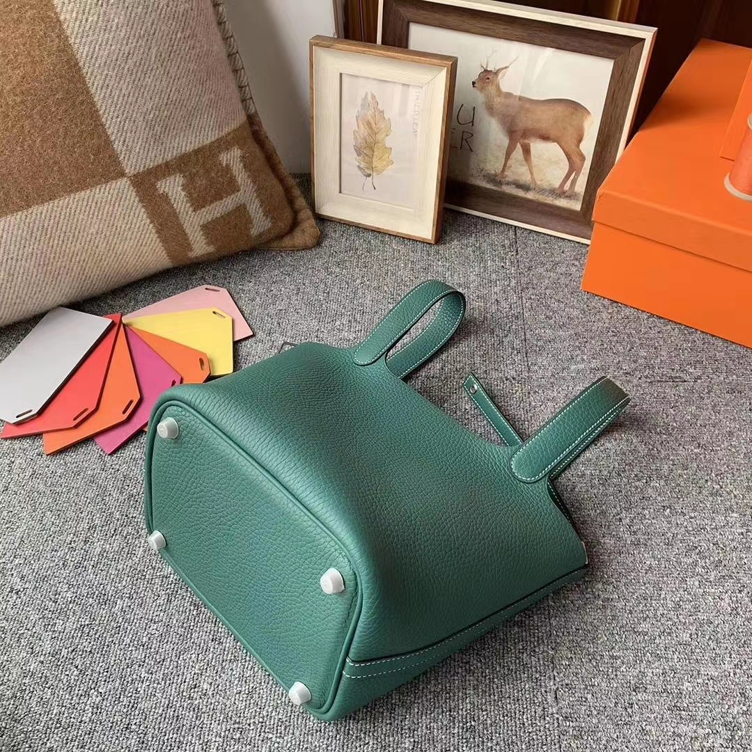 Hermès（爱马仕）Z6孔雀绿 白色线 原厂御用顶级TC皮 Picotin  Lock 18cm 银扣