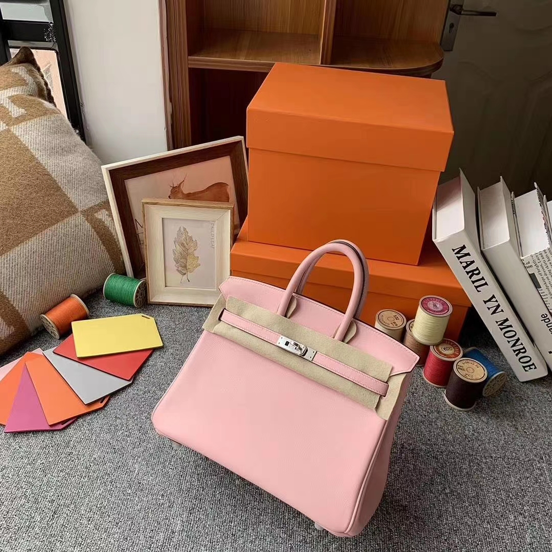 Hermès（爱马仕）3Q新樱花粉 原厂御用顶级Swift 皮 Birkin 25 银扣 现货