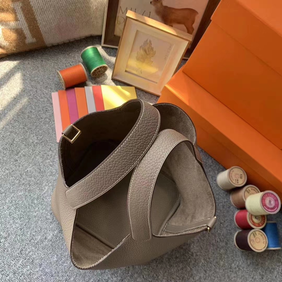 Hermès（爱马仕）CK18大象灰 原厂御用顶级TC皮 Picotin  Lock 22cm 金扣 银扣 现货