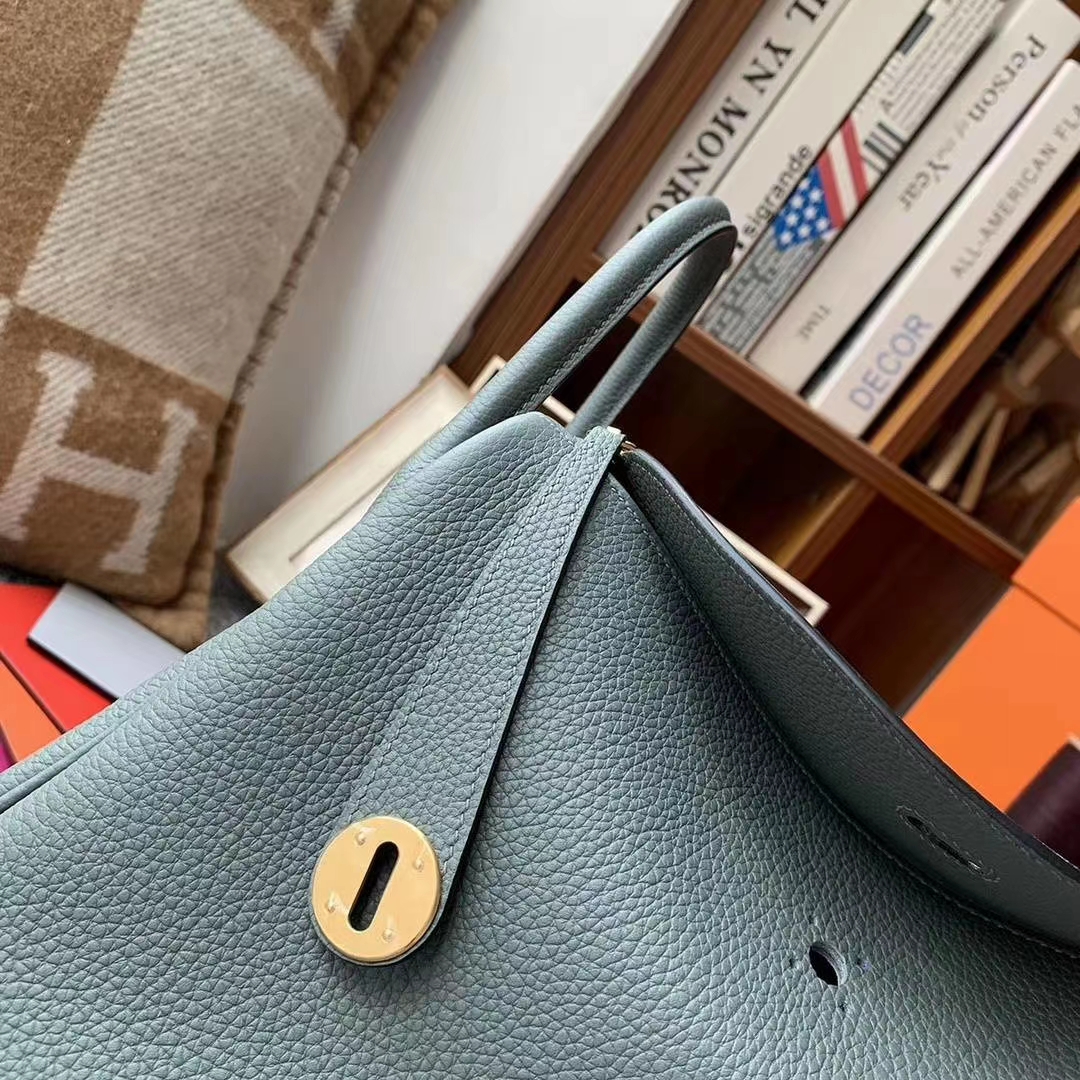 Hermès（爱马仕）杏绿色 原厂御用顶级TC皮 Lindy 30 金扣