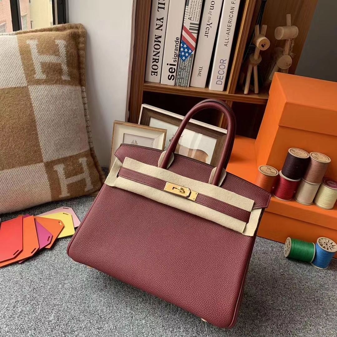 Hermès（爱马仕）酒红色 原厂御用顶级小牛皮 Birkin 30 金扣