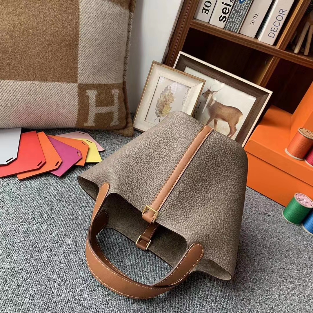 Hermès（爱马仕）CK18大象灰拼金棕色 原厂御用顶级TC皮 Picotin  Lock 18cm 金扣
