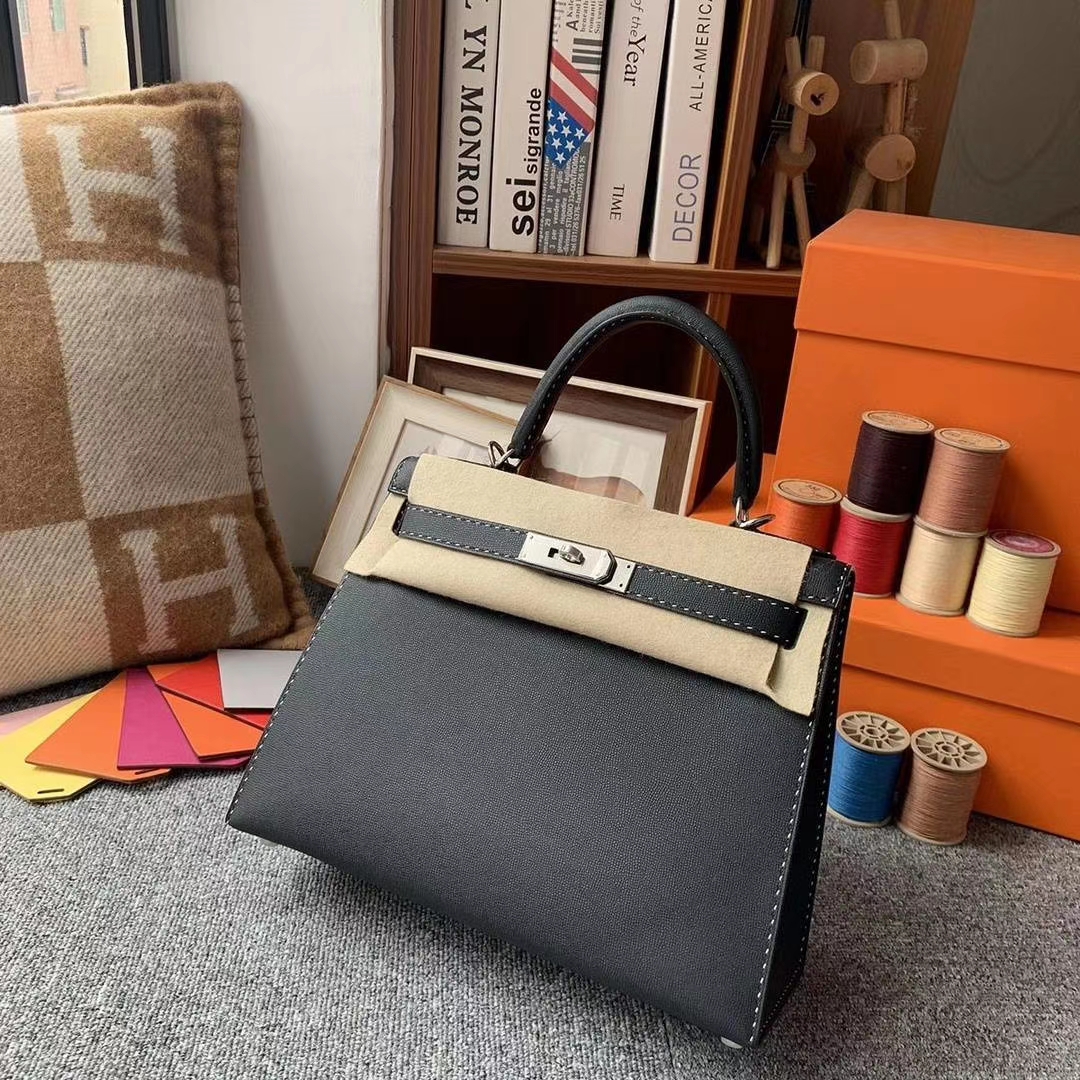 Hermès（爱马仕）CK89黑色 原厂御用顶级Monsieur皮 新款皮质 Kelly 28 外缝 黑白间隔走线 银扣