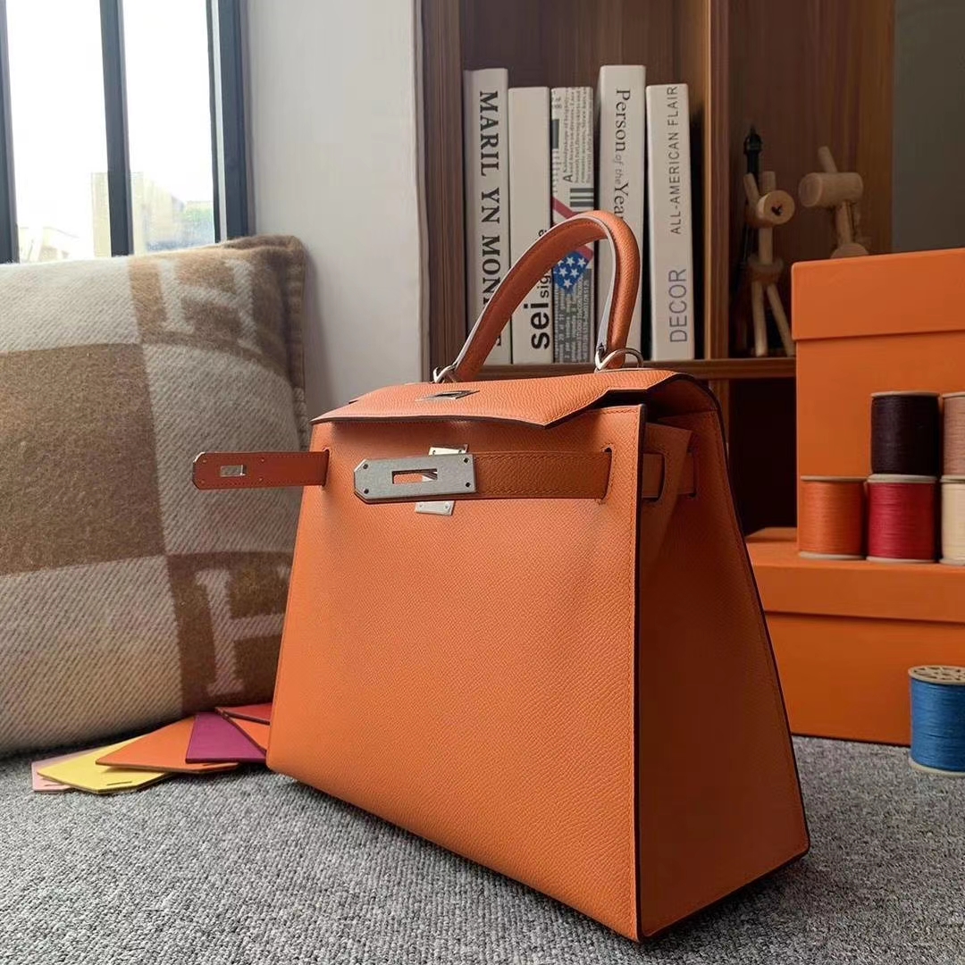 Hermès（爱马仕）93经典橙色 原厂御用顶级Epsom 皮 Kelly 28 外缝 银扣