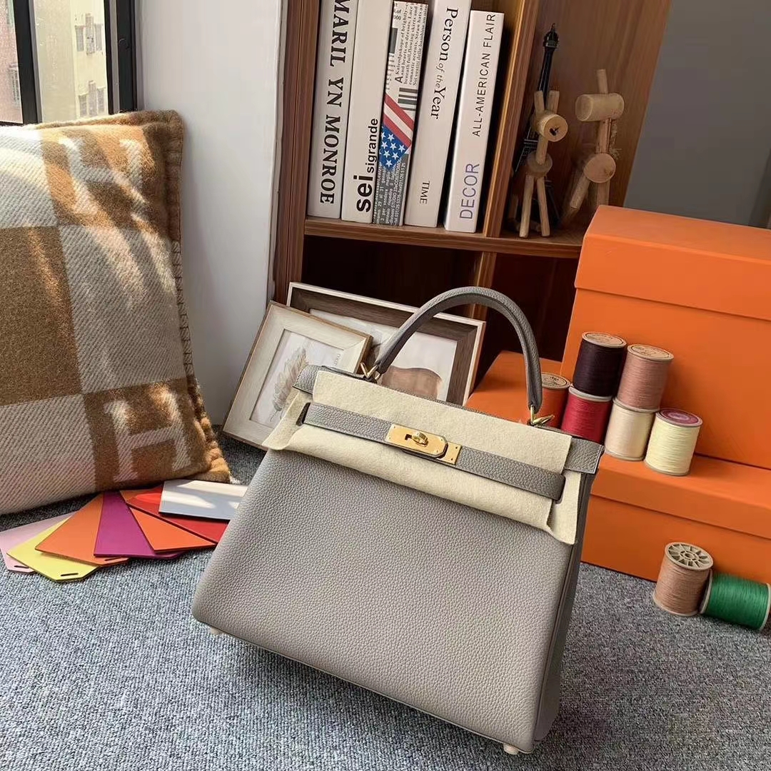Hermès（爱马仕）M8沥青灰 原厂御用顶级小牛皮 Kelly 28 金扣