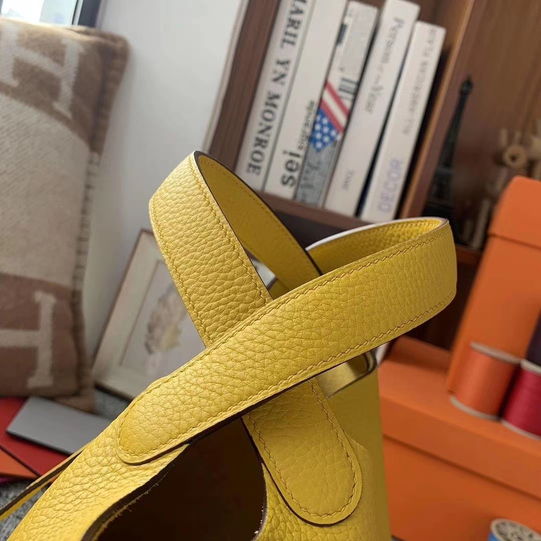 Hermès（爱马仕）9D琥珀黄 原厂御用顶级TC皮 Picotin  Lock 18cm 银扣