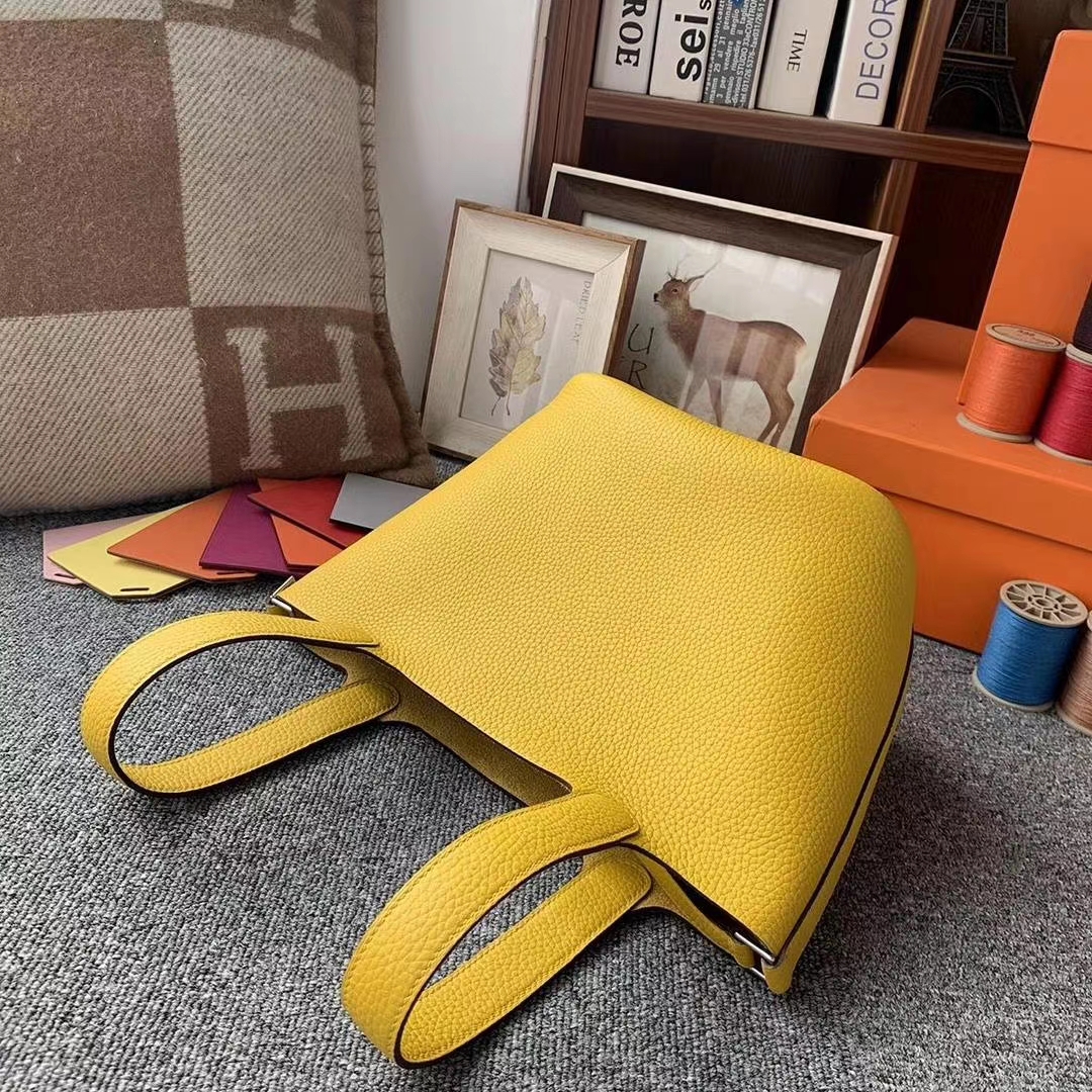 Hermès（爱马仕）9D琥珀黄 原厂御用顶级TC皮 Picotin  Lock 18cm 银扣