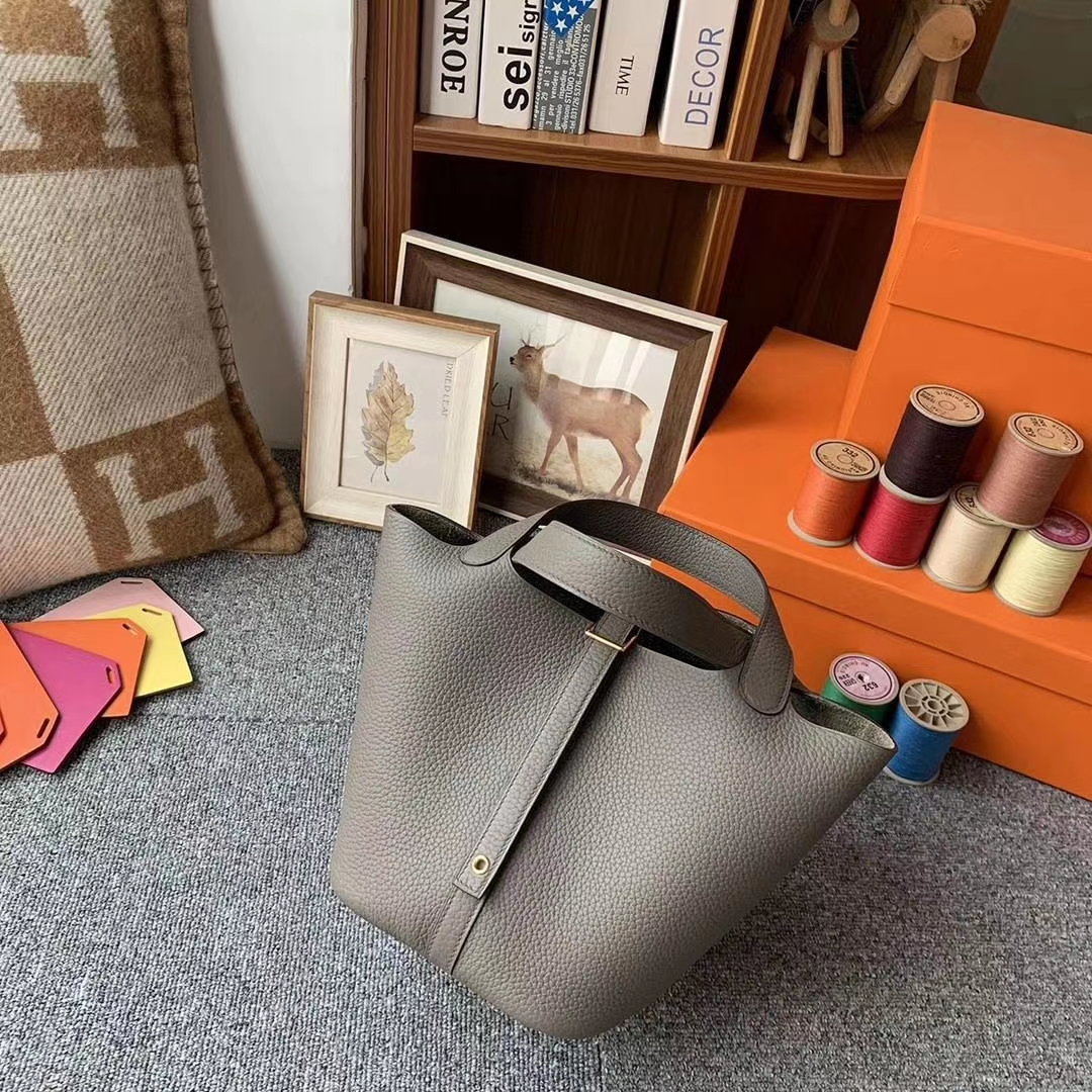 Hermès（爱马仕）8F锡器灰 原厂御用顶级TC皮 Picotin  Lock 18cm 金扣 现货