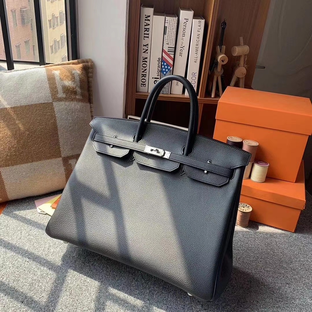 Hermès（爱马仕）CK89黑色内拼中国红 原厂御用顶级小牛皮 Birkin 40 银扣