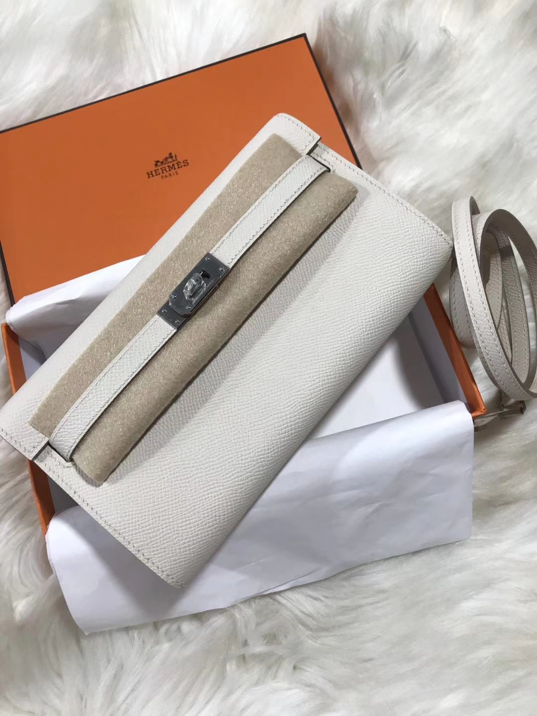 Hermès（爱马仕）Kelly togo 原装等级进口epsom皮 奶昔白 银扣 现货