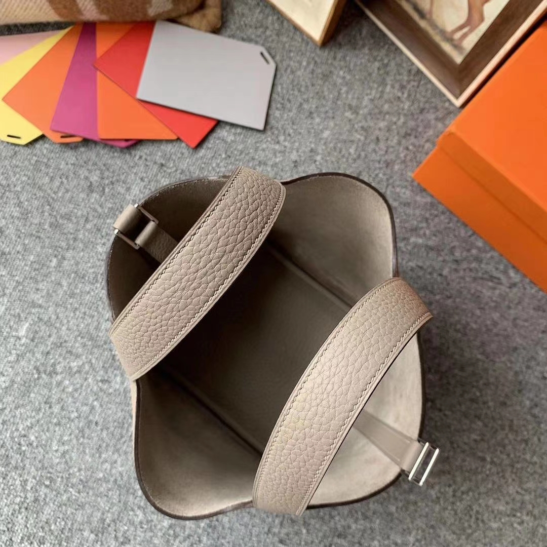 Hermès（爱马仕）M8沥青灰 原厂御用顶级TC皮 Picotin  Lock 18cm 银扣 现货
