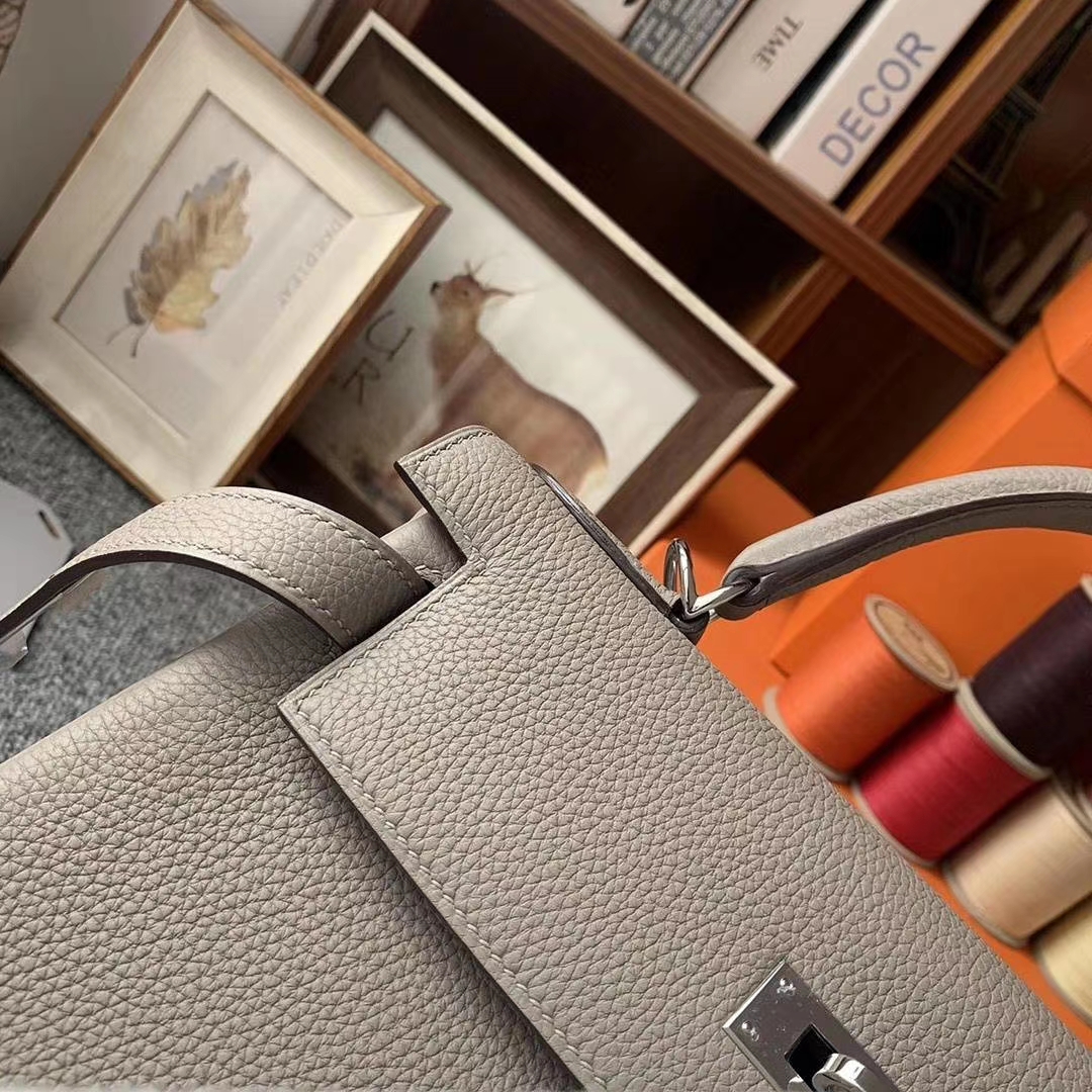 Hermès（爱马仕）M8沥青灰 原厂御用顶级小牛皮 Kelly 28 银扣 现货