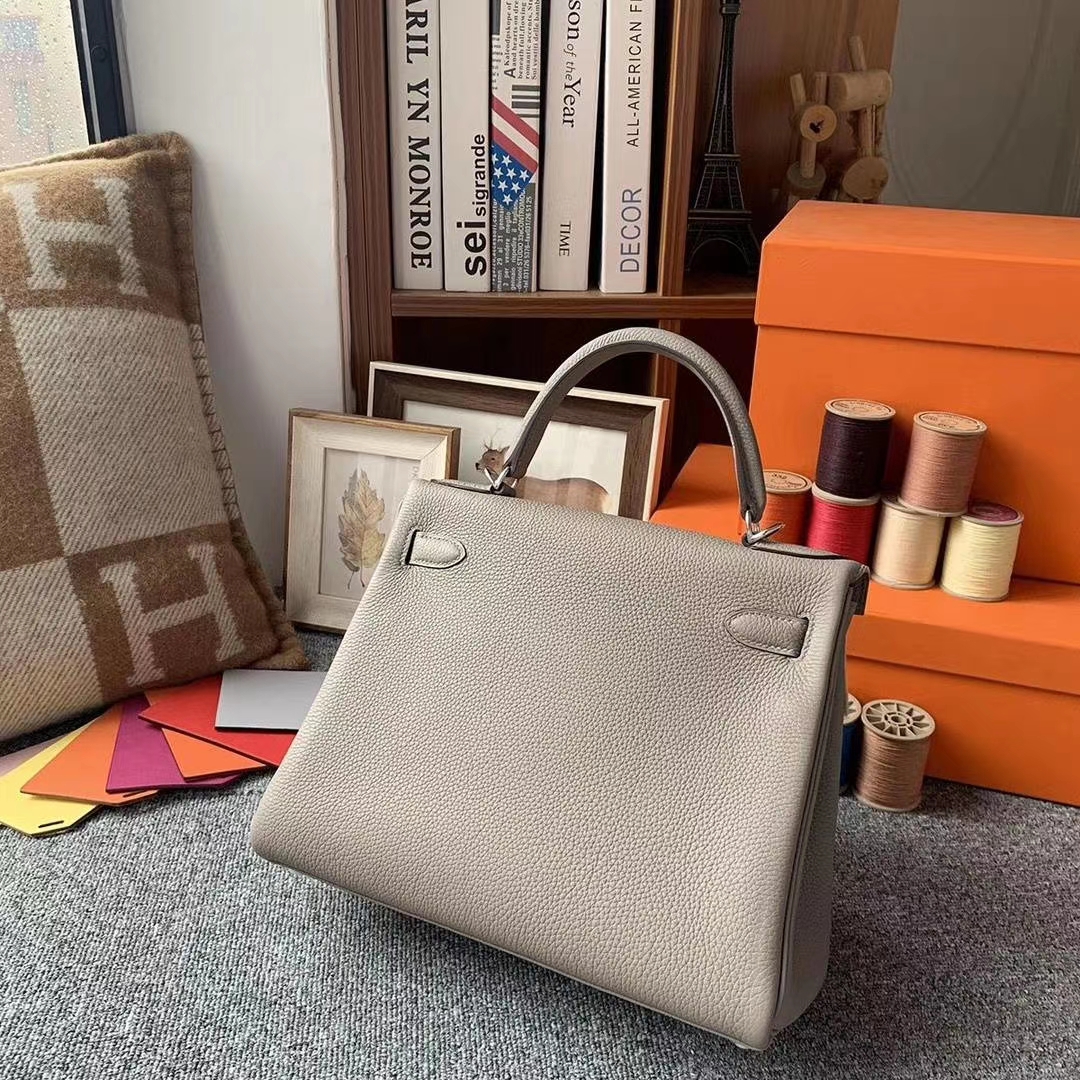 Hermès（爱马仕）M8沥青灰 原厂御用顶级小牛皮 Kelly 28 银扣 现货