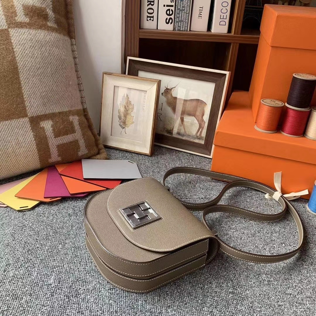 Hermès（爱马仕）CK18大象灰 原厂御用顶级Epsom 皮 马赛克 银扣
