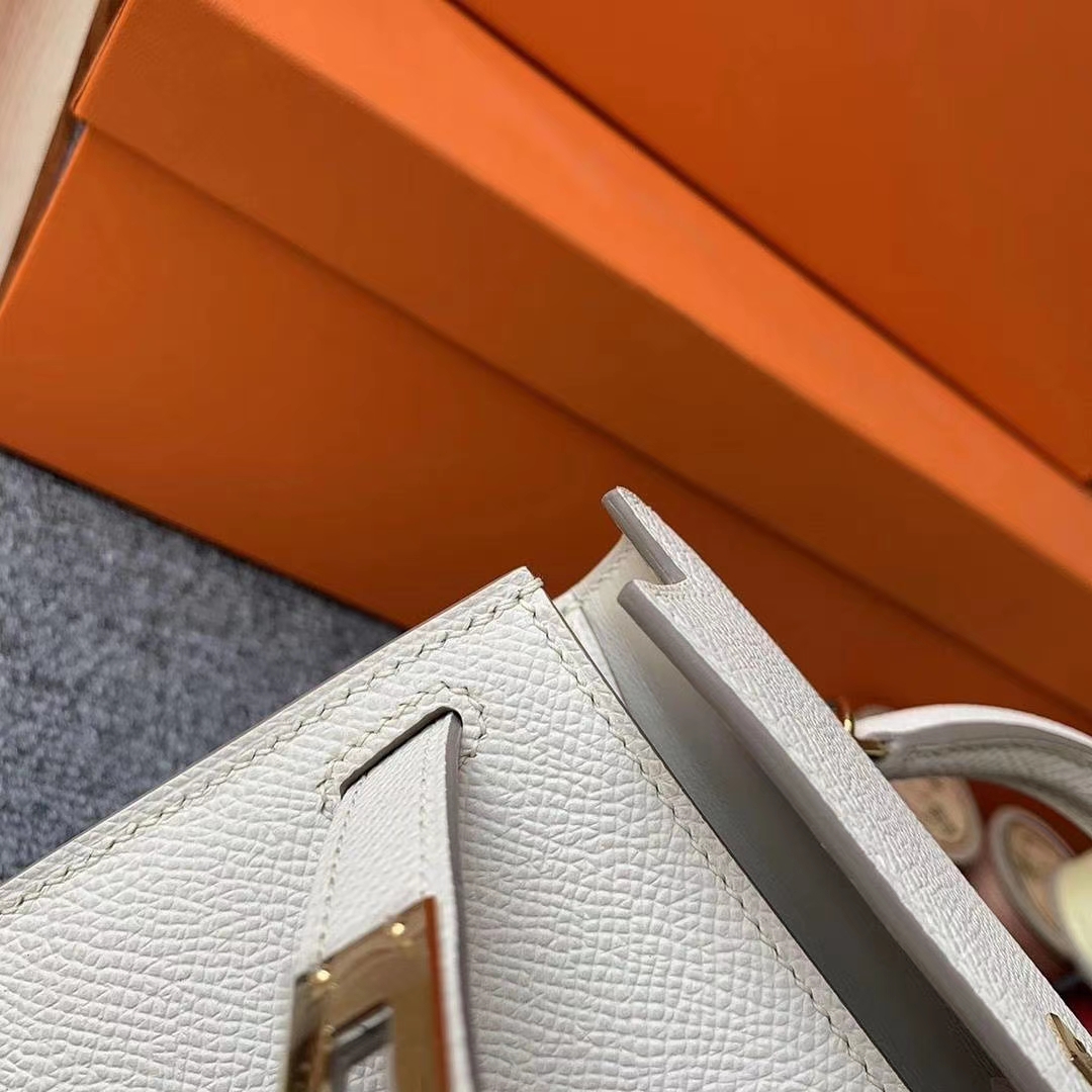 Hermès（爱马仕）奶昔白 原厂御用顶级Epsom 皮 Mini Kelly 二代 金扣 银扣 现货