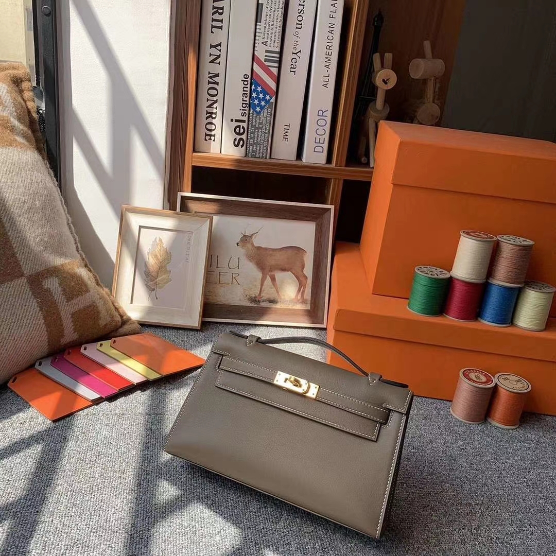 Hermès（爱马仕）CK18大象灰 原厂御用顶级Swift 皮 Mini Kelly 金扣 银扣 现货