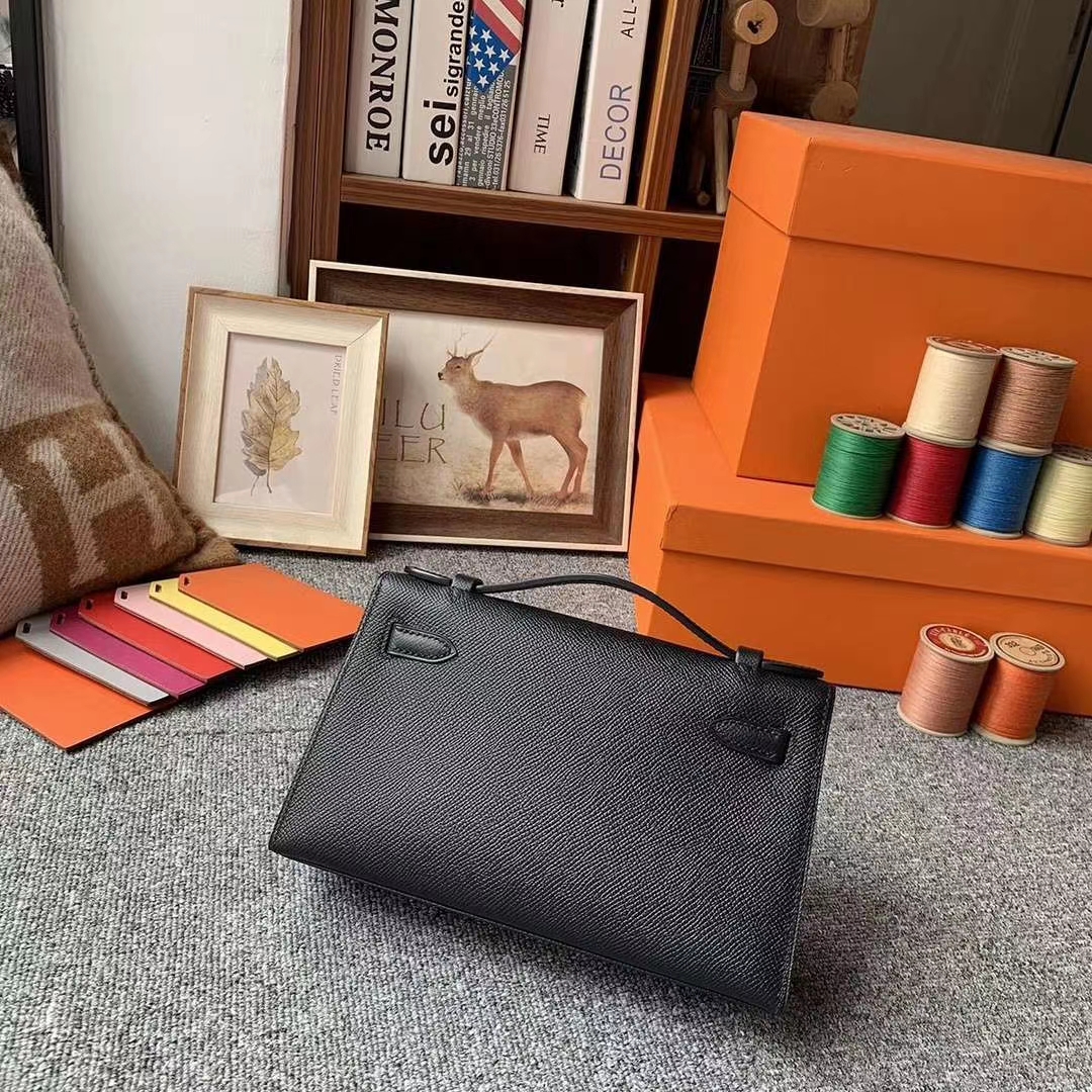 Hermès（爱马仕）CK89黑色 原厂御用顶级Epsom 皮 Mini Kelly 金扣 现货