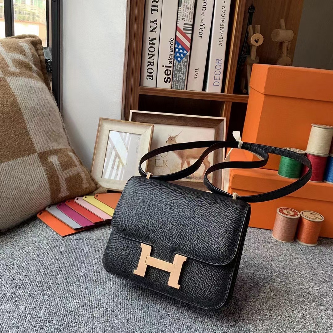 Hermès（爱马仕）CK89黑色 原厂御用顶级Epsom 皮 Constance 19 玫瑰金扣