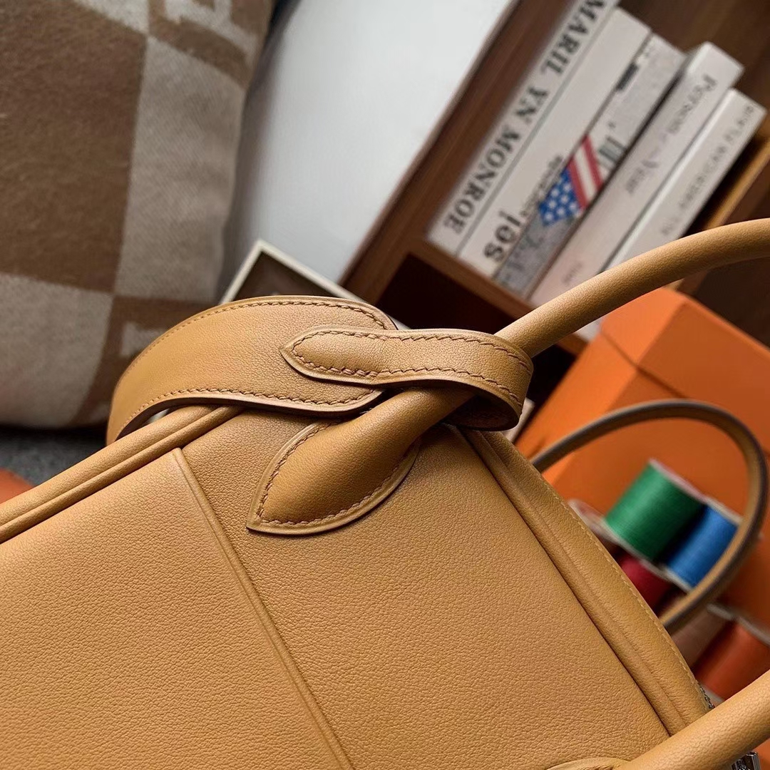 Hermès（爱马仕）芝麻黄拼柠檬黄 原厂御用顶级Swift 皮 Lindy 26 银扣
