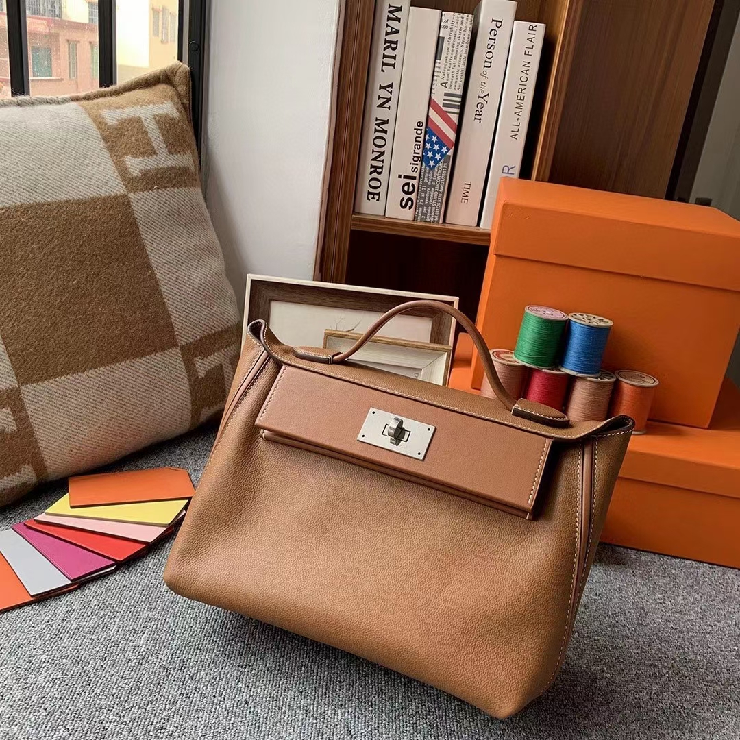 Hermès（爱马仕）C37金棕色 原厂御用顶级小牛皮拼Swift 皮 2424 金扣