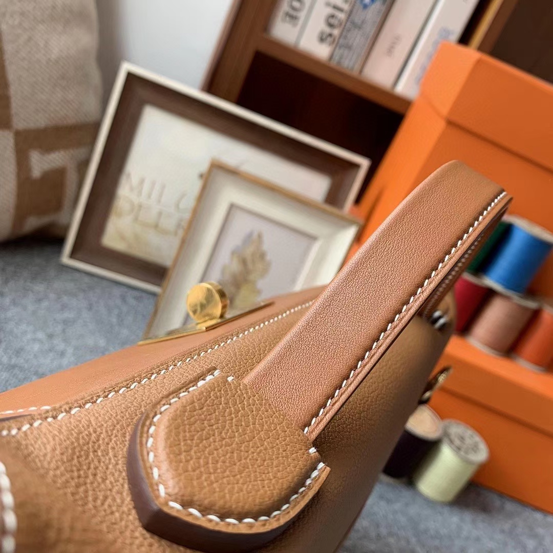 Hermès（爱马仕）C37金棕色 原厂御用顶级小牛皮拼Swift 皮 2424 金扣