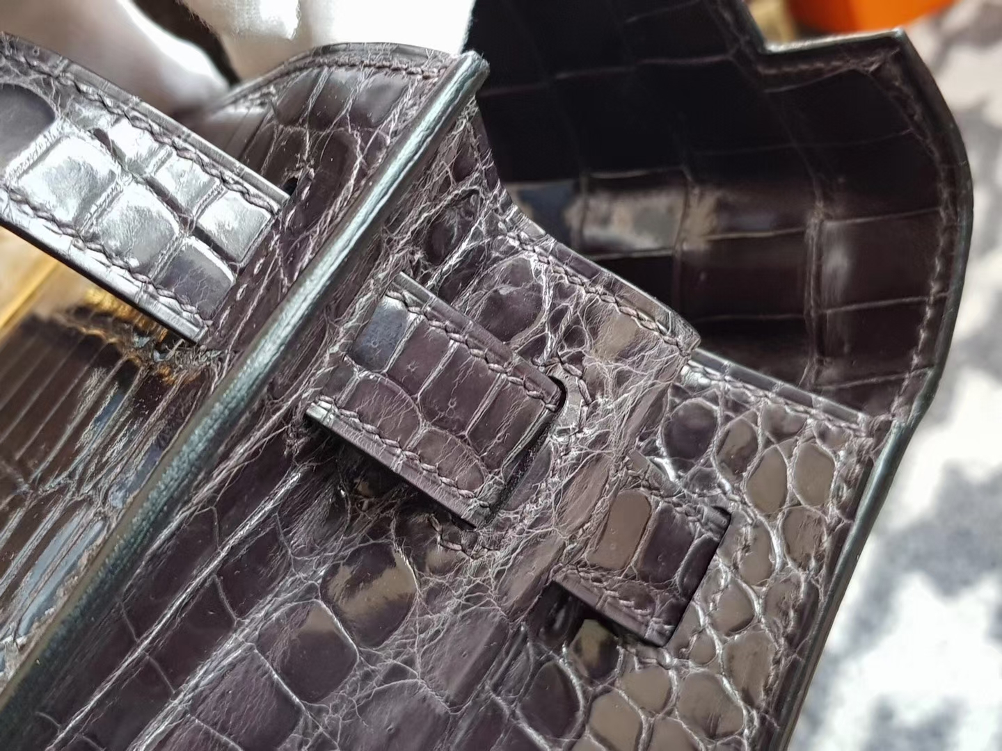 Hermès（爱马仕）Kelly 28 鳄鱼 铅笔灰 金扣