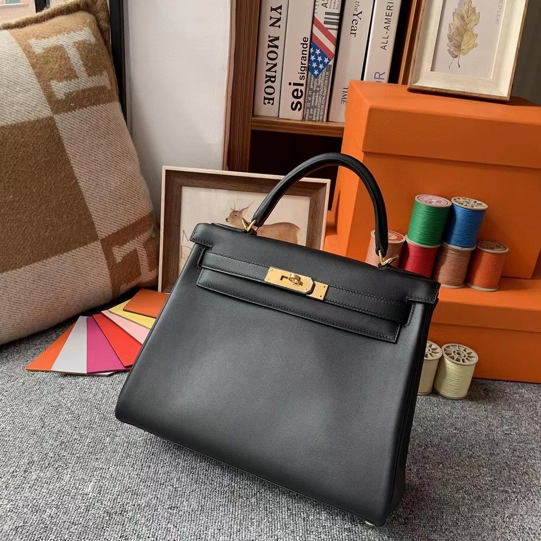 Hermès（爱马仕）CK89黑色 原厂御用顶级Swift 皮 Kelly 28 金扣
