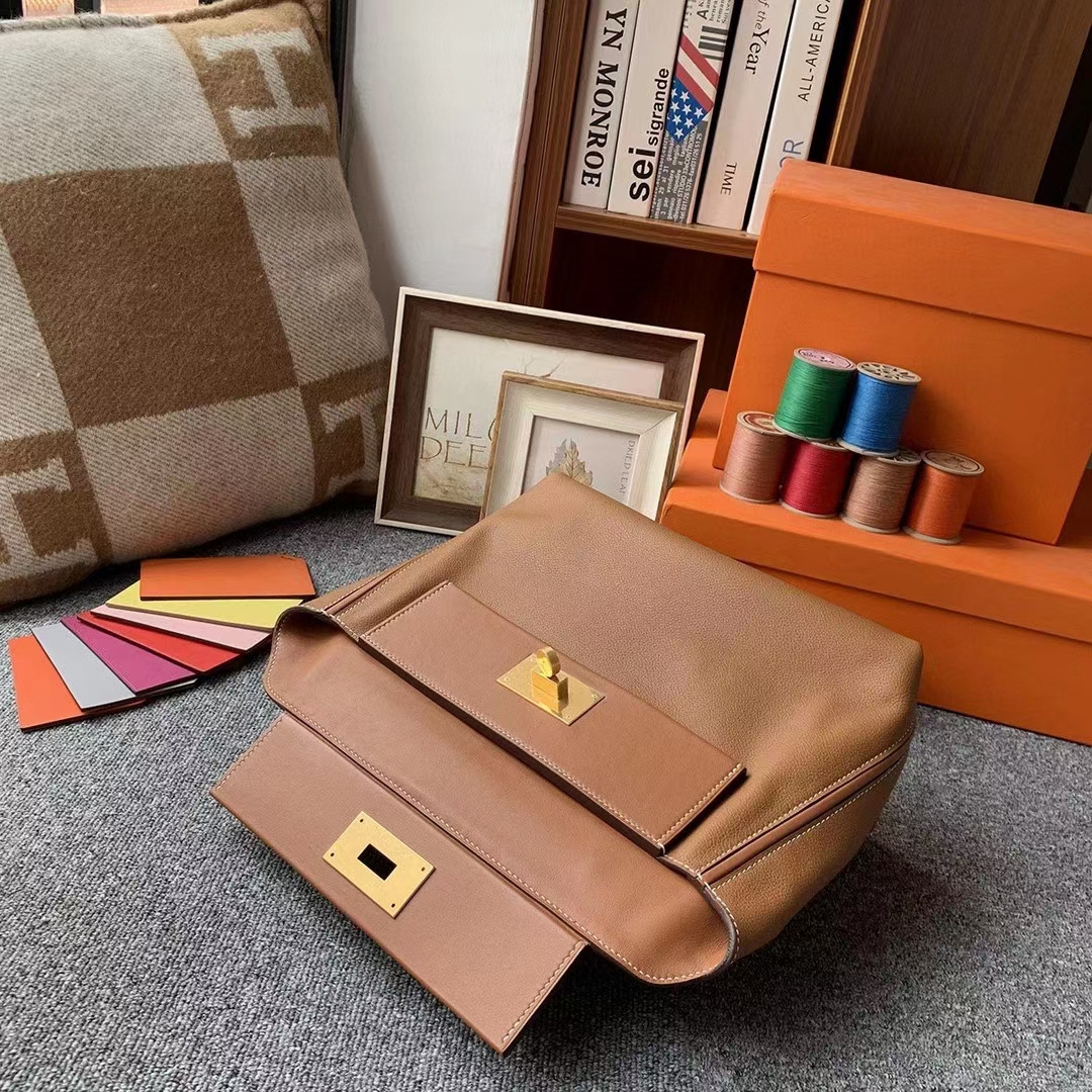 Hermès（爱马仕）C37金棕色 原厂御用顶级小牛皮拼Swift 皮 2424 金扣