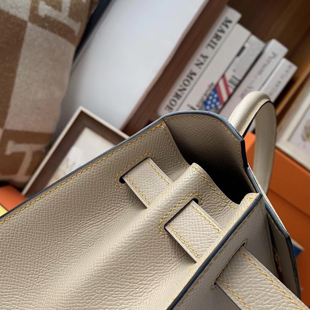 Hermès（爱马仕）奶昔白拼风衣灰 原厂御用顶级Epsom 皮 Kelly 28 外缝 金扣