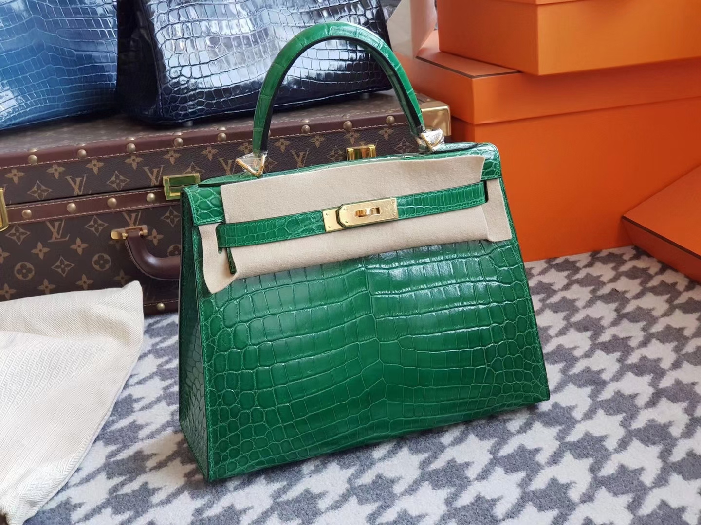 Hermès（爱马仕）Kelly 25cm nilo crocodile Hcp亮面两点鳄鱼 翡翠绿 银扣
