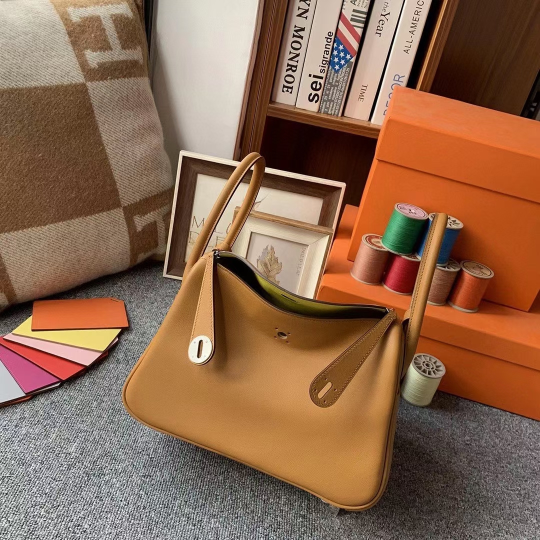 Hermès（爱马仕）芝麻黄拼柠檬黄 原厂御用顶级Swift 皮 Lindy 26 银扣