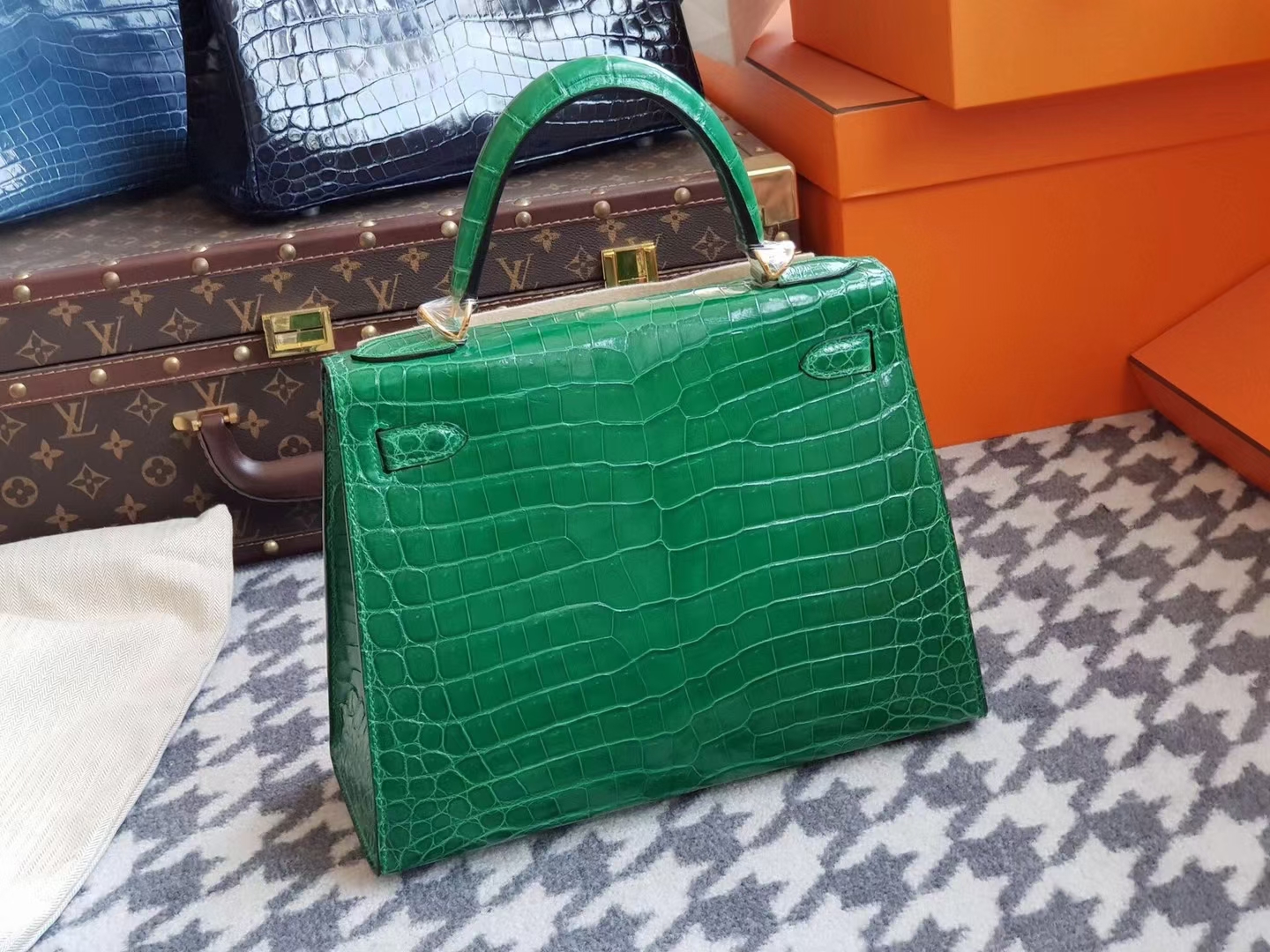 Hermès（爱马仕）Kelly 25cm nilo crocodile Hcp亮面两点鳄鱼 翡翠绿 银扣