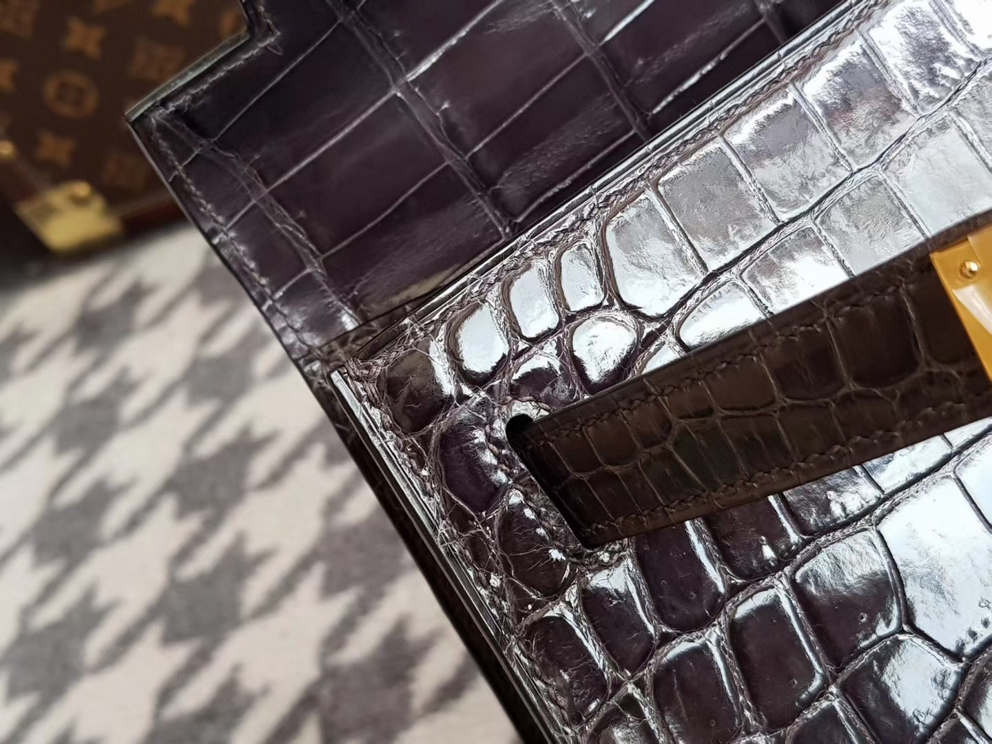 Hermès（爱马仕）Kelly 28 鳄鱼 铅笔灰 金扣