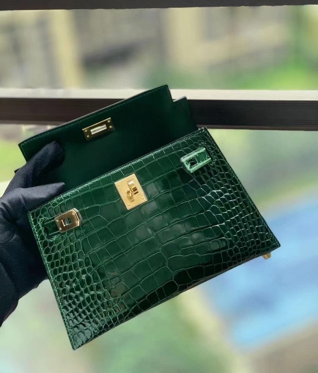 Hermès（爱马仕）CC.67祖母绿 美洲鳄 Mini Kelly 二代 金扣