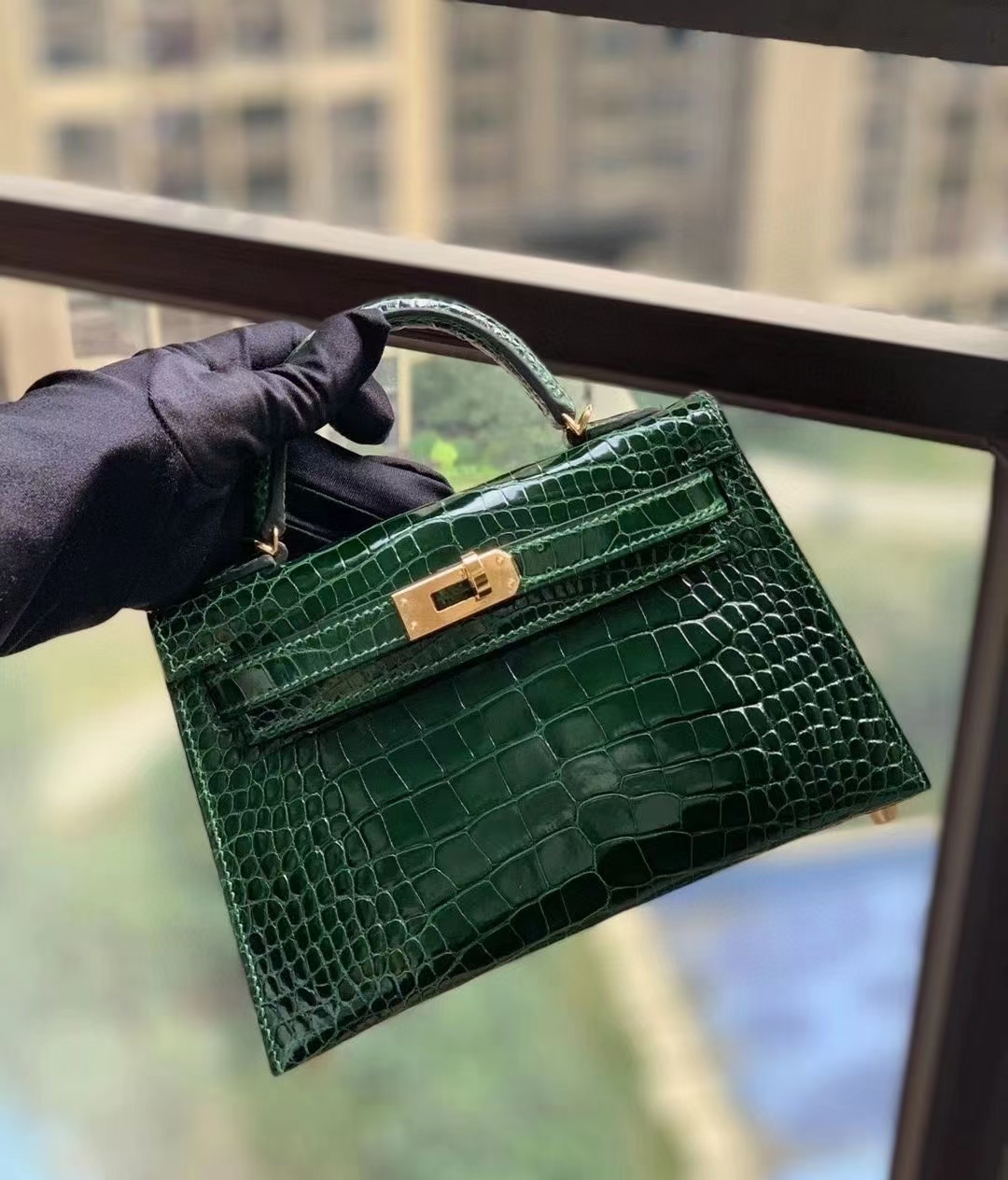 Hermès（爱马仕）CC.67祖母绿 美洲鳄 Mini Kelly 二代 金扣
